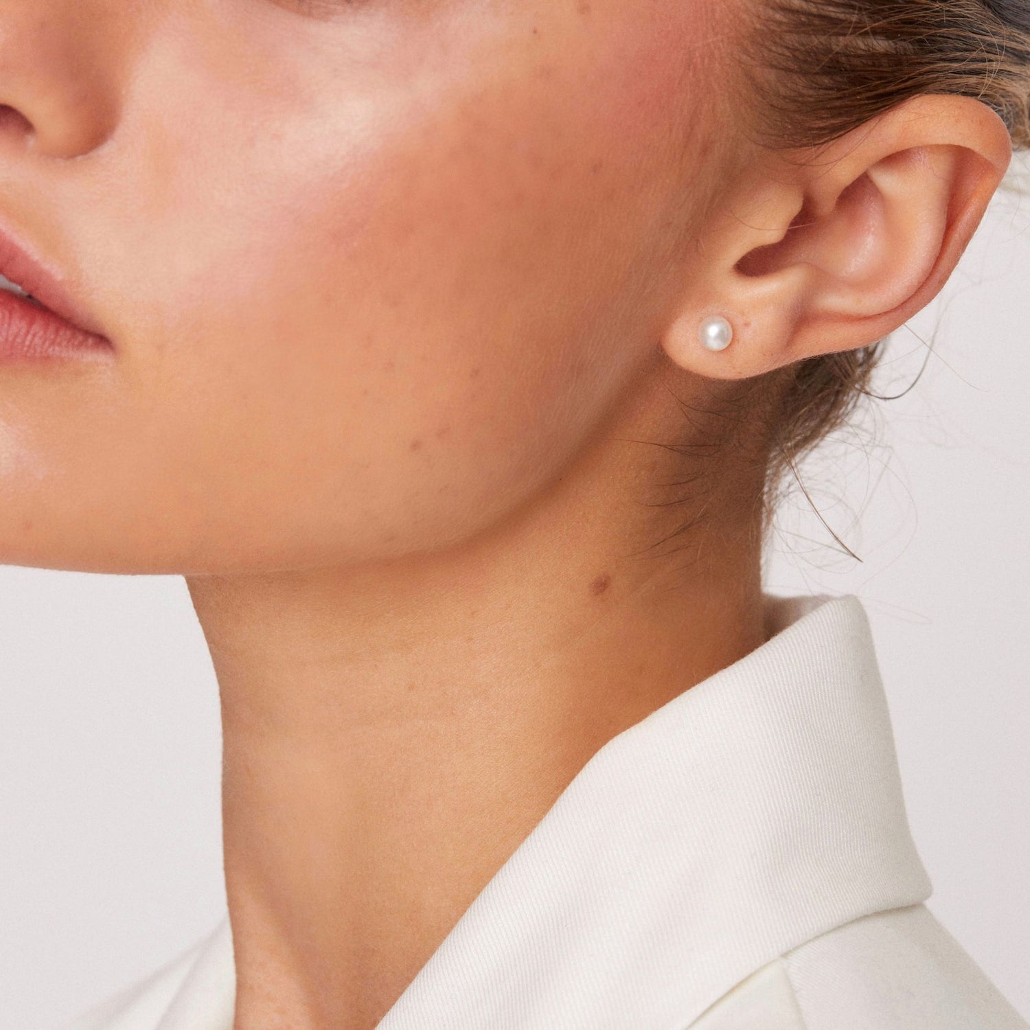 Perfect Pearl Earrings -Solid Gold