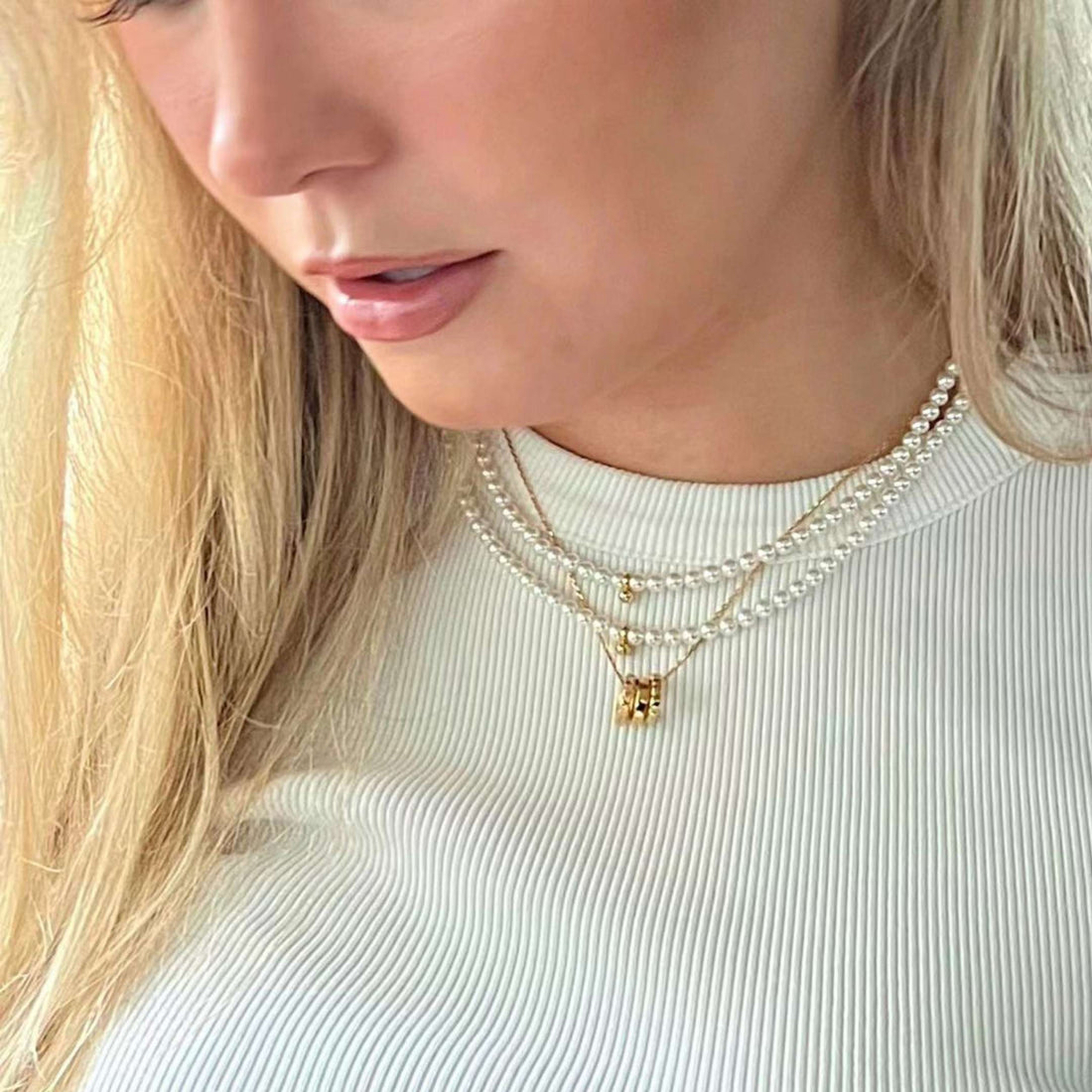 Rachael Necklace - Solid Gold