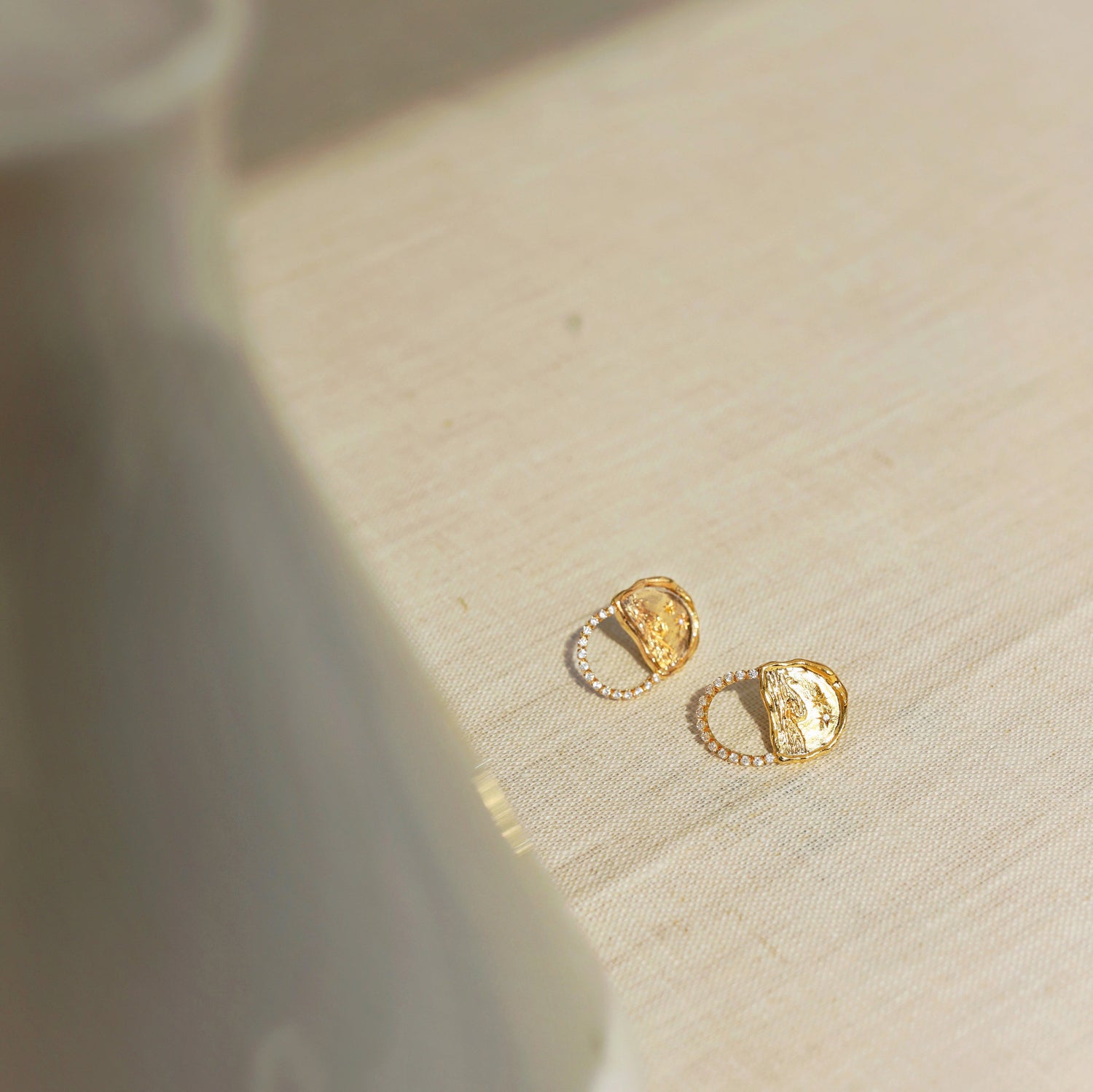 Story Earrings - Solid Gold