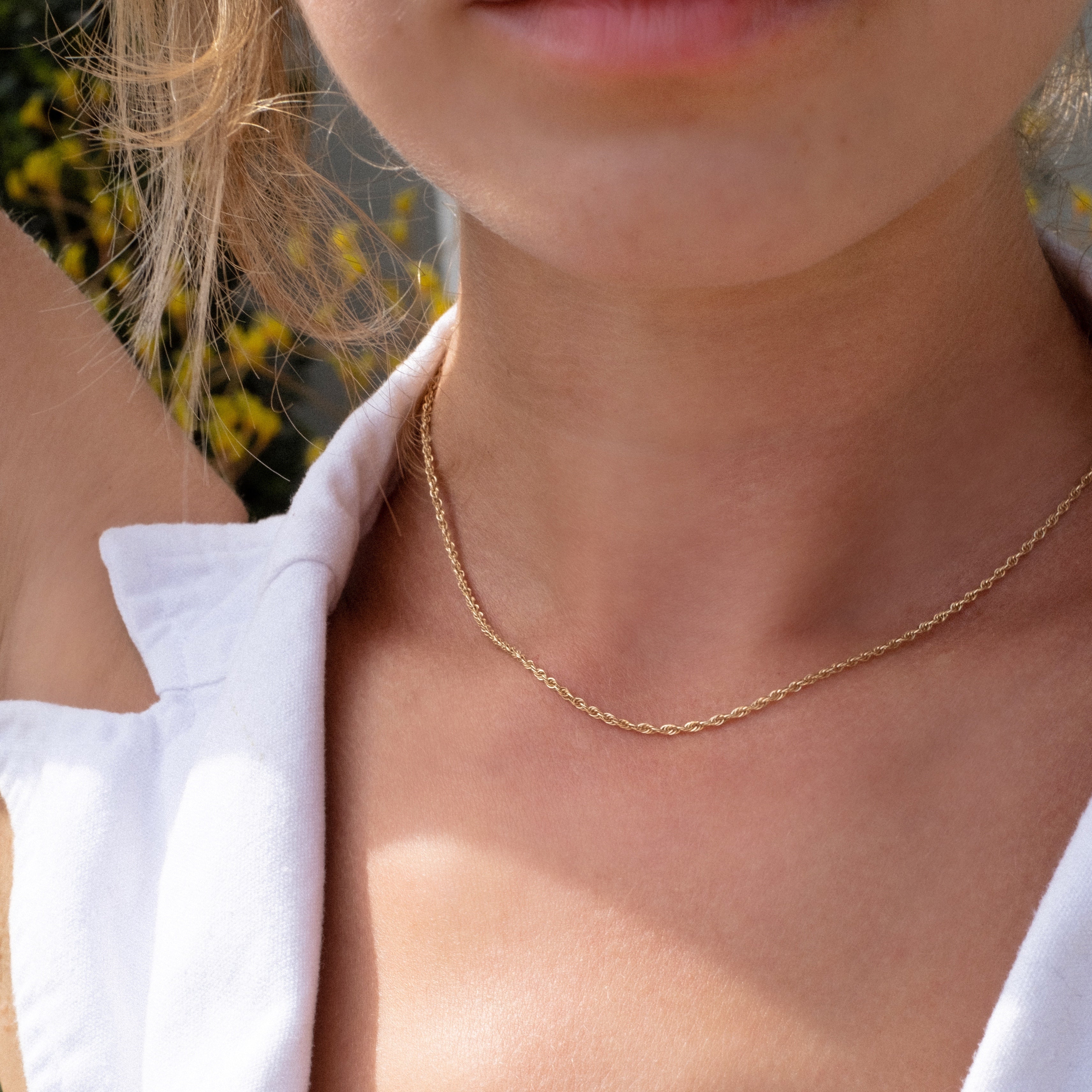 Solid gold necklace womens hotsell